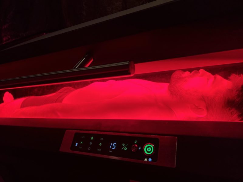 Red Light Therapy NovoTHOR® at Acupuncture Zen Delray Beach